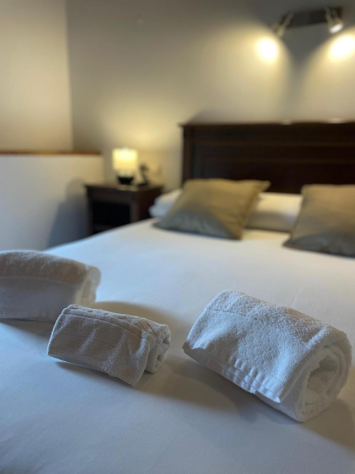 A Ribeira Do Tambre Guest House Troitosende Luaran gambar