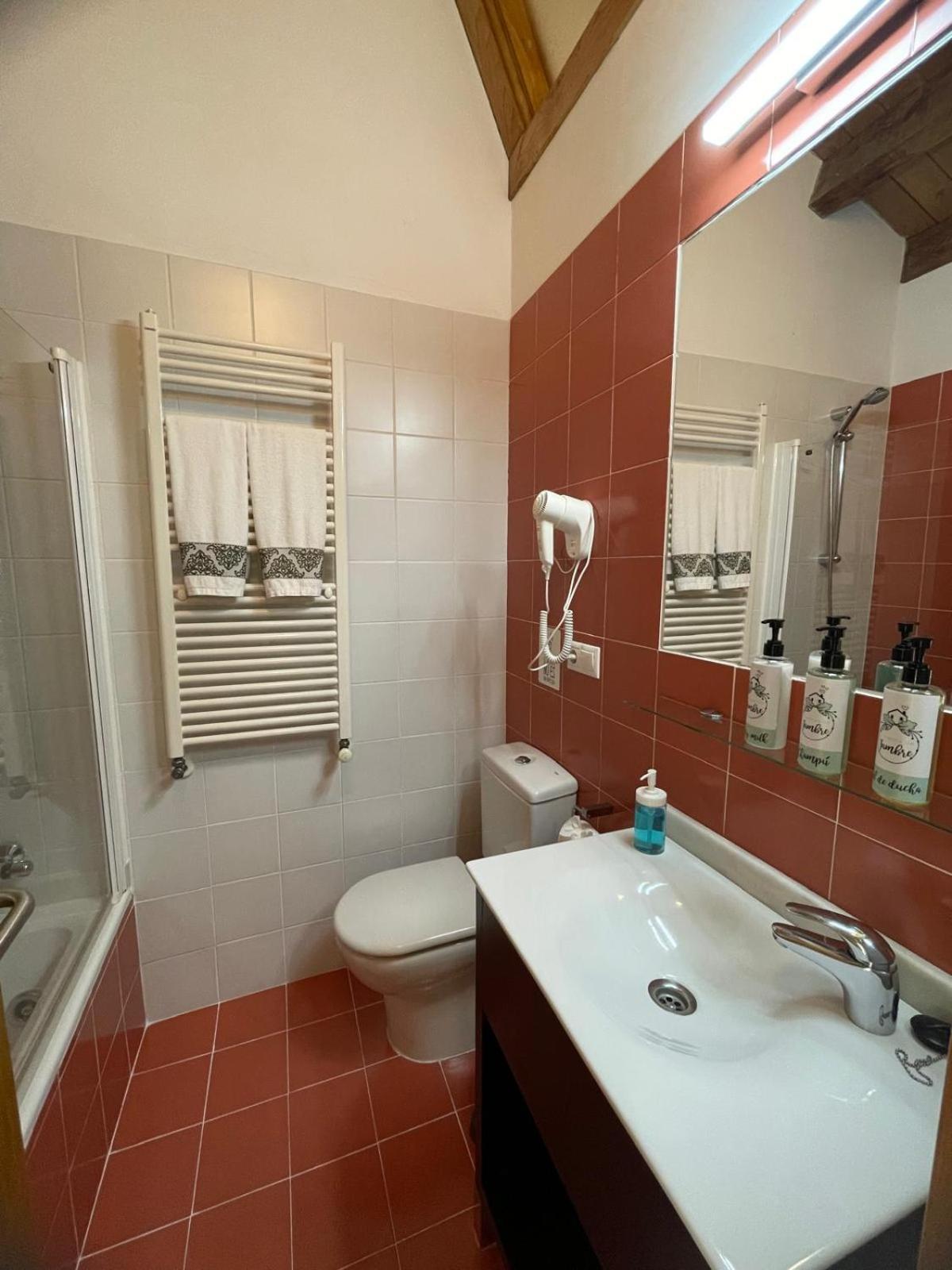 A Ribeira Do Tambre Guest House Troitosende Luaran gambar