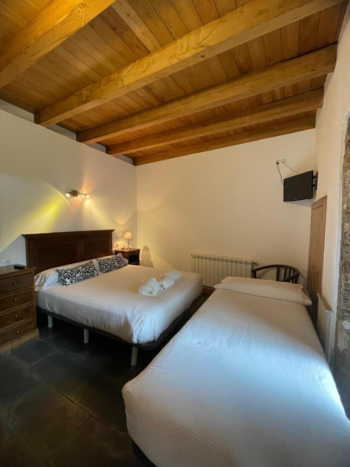 A Ribeira Do Tambre Guest House Troitosende Luaran gambar