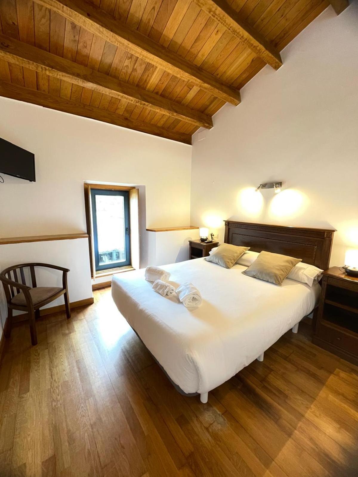 A Ribeira Do Tambre Guest House Troitosende Luaran gambar